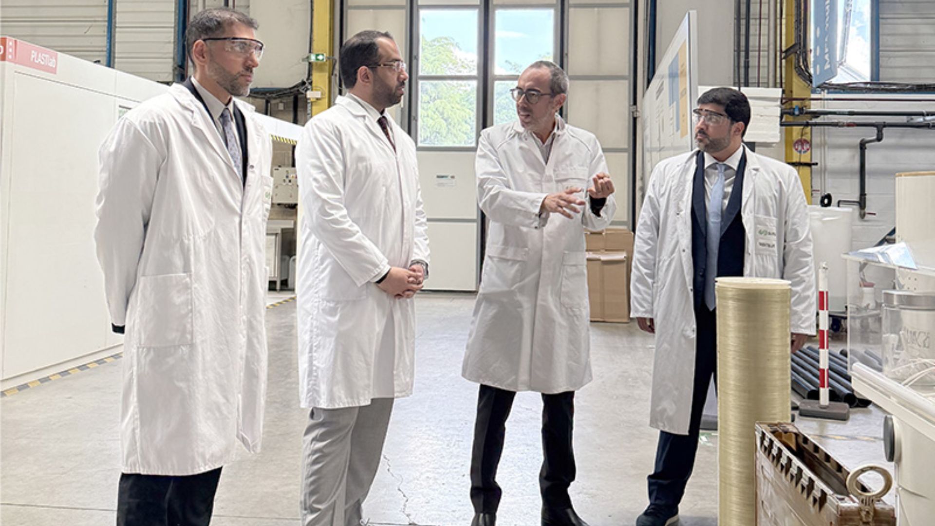 Abu Dhabi Government Delegation Concludes France Visit After Global Water Summit Participation