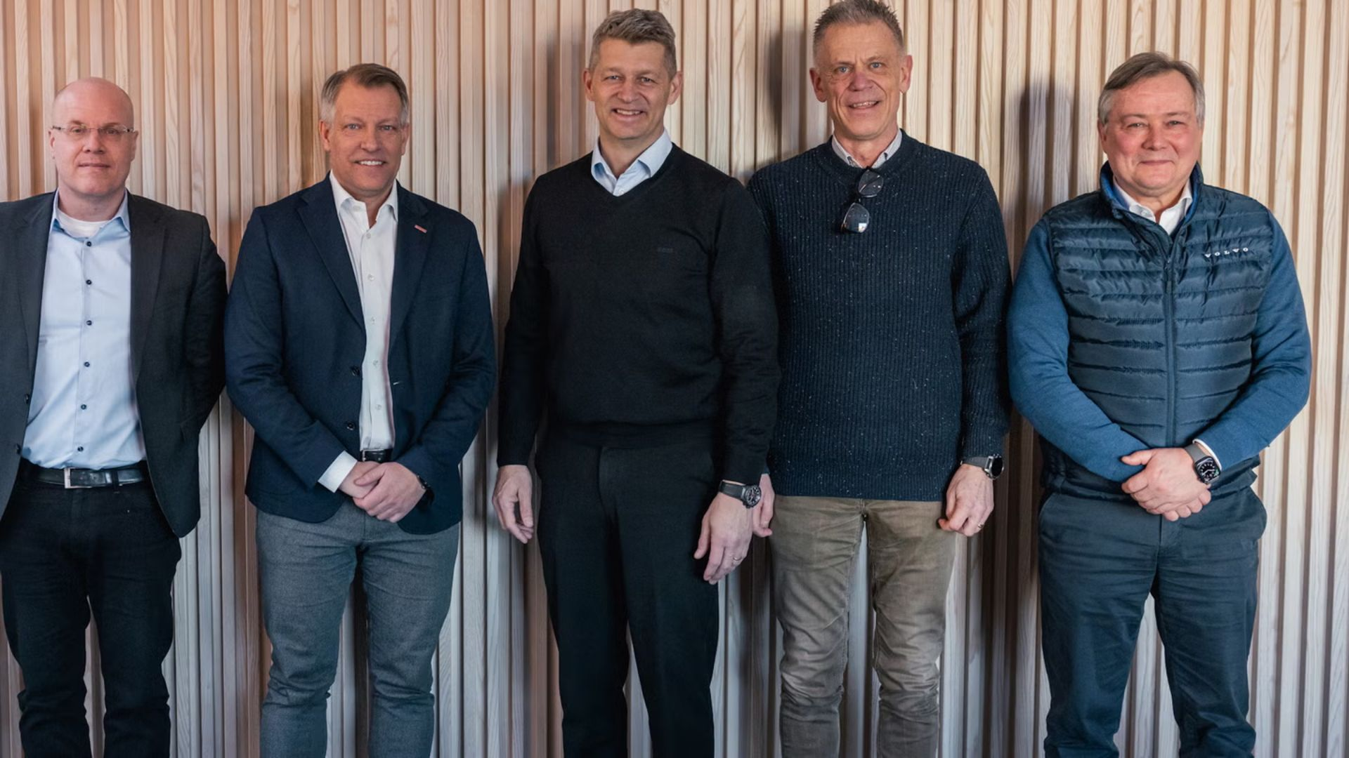 Hitachi Energy and Volvo Construction Equipment announce collaboration to accelerate zero-emission construction sites